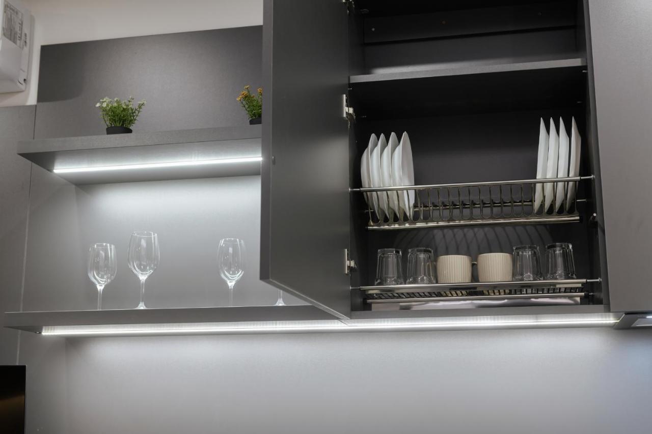 Luxury Apartments Smart House Oujhorod Extérieur photo