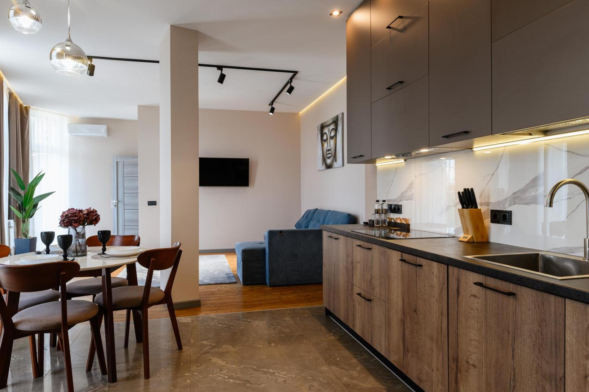 Luxury Apartments Smart House Oujhorod Extérieur photo